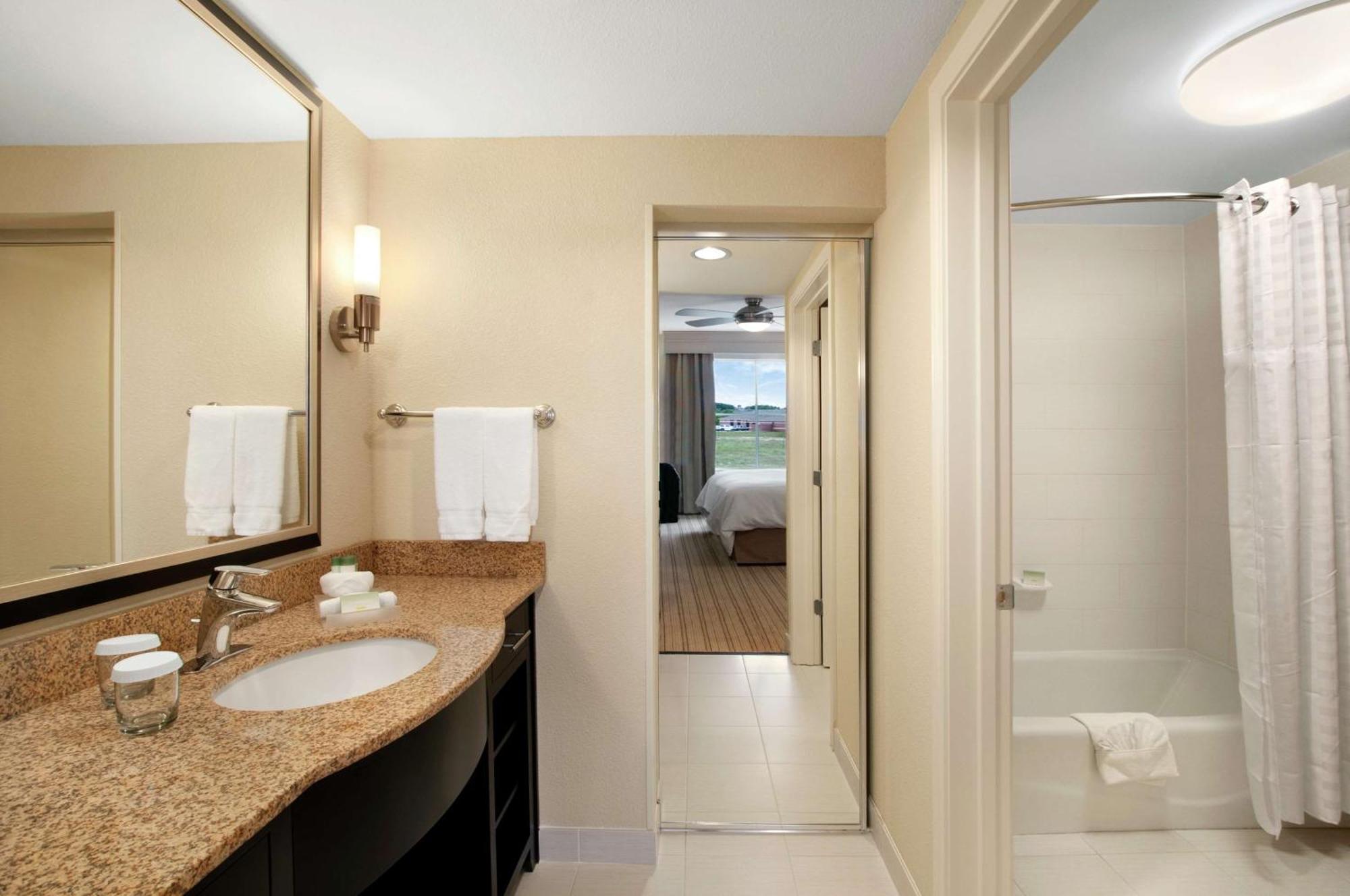 Homewood Suites By Hilton Fort Worth West At Cityview Eksteriør bilde